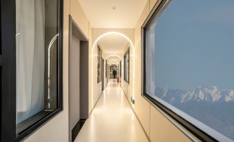 Homestay Among the Sea of Clouds