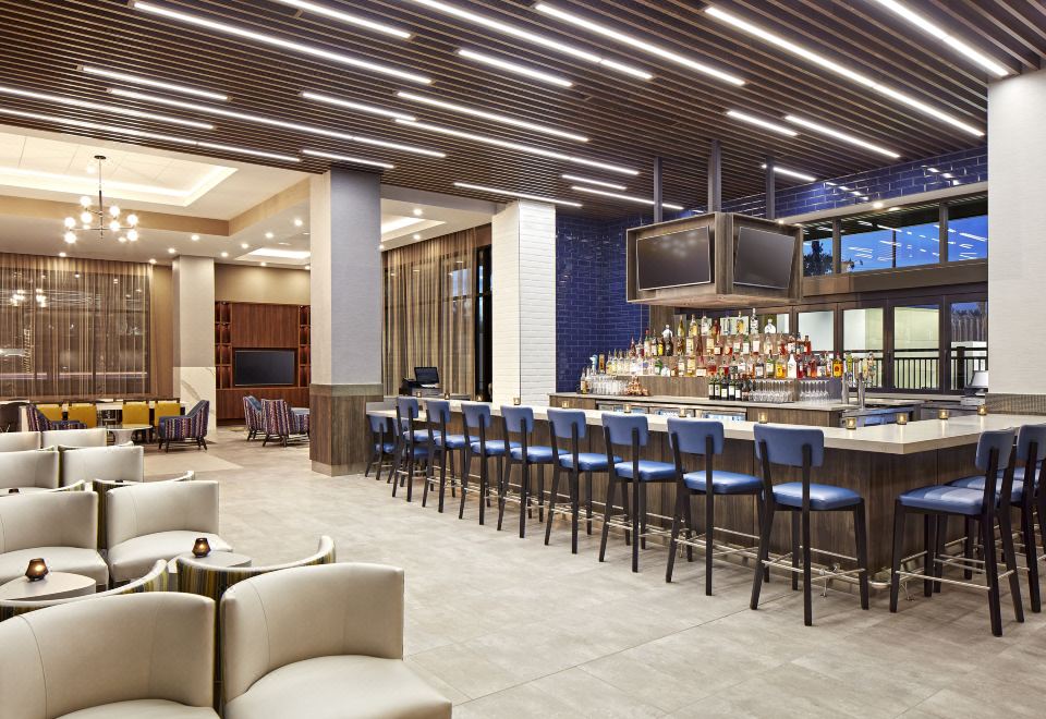 2. 캠브리아 호텔 ..