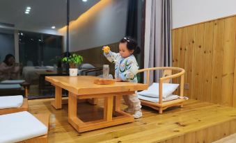 Xipan House Homestay