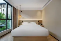 PACE HOTEL Hotel dekat Yangzhou Polytechnic College