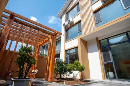 Manyue Hotel (Wulian Mountain Tourist Scenic Area)