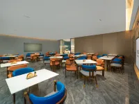 Guangzhou Beijing Road Pedestrian Street Park Front Subway Station Yizhi Mercure Hotels near Liurong Temple
