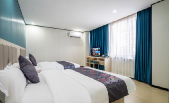 Yimi Hotel (Guangzhou Gangding Subway Station Zhongshan Sanyuan Branch)