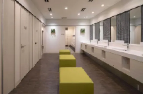 J・Garden Shin-Osaka Capsule Hotel