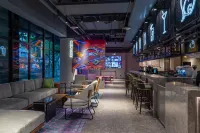 Moxy Suzhou City Centre