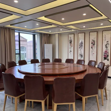 Puding Shiyu Business Hotel (Xingbo International)