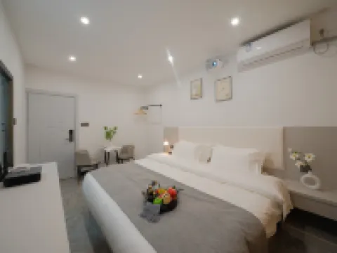 Meizhi Smart Audio-Visual Hotel (Guilin High-Speed Railway North Station) Hotels in Lingchuan