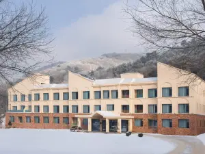 Shenyang Guanshansu Hotel (Northeast Asia Ski Resort)