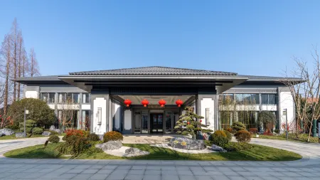 Loudong Hotel Отели рядом с достопримечательностью «Former Residence of Zhang Pu»