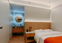 Zhiwei Hotel (Anyang Wanda Plaza Museum Branch)