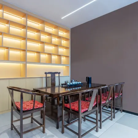 All Seasons Hotel (Xishuangbanna Mengla Rainforest Avenue Branch)