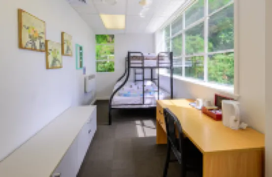 特雷克環球背包客酒店