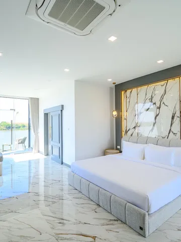 รูปภาพของสราริน ลักซูรี วิลล่า