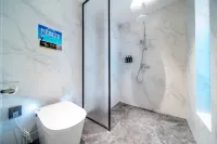 Xiyue Hotel (Urumqi High-speed Railway Station Branch) - balcony