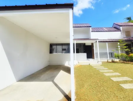 Kiddie Hostel Unit30A-kids and pets friendly