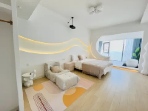 YiHaiGe Homestay (Huangjin Coast Luogasi Temple)