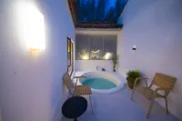 Like your luxurious hot spring homestay in the courtyard - Hot Springs