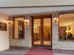 The Somerset Hotel