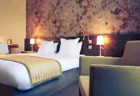B&B HOME Brides-les-Bains Les 3 Vallées - Parkplatz
