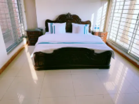 JIUYUE CHINESE HOTEL