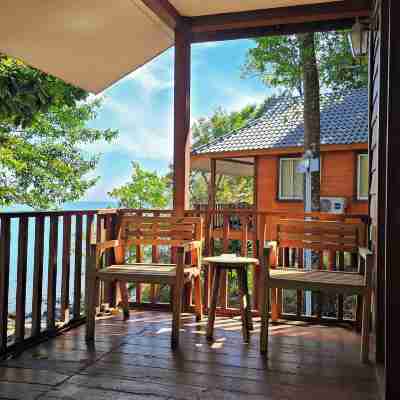 DG Royal Resort Rooms