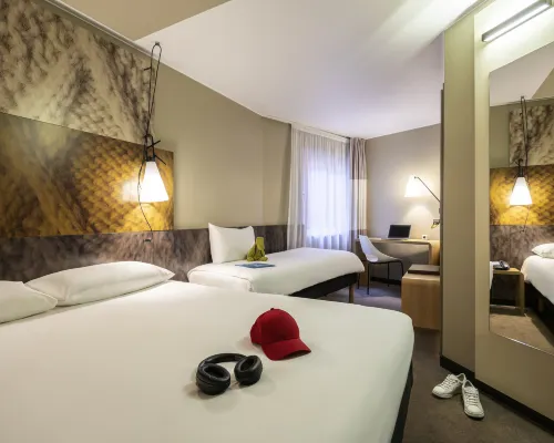 ibis Brussels City Centre โรงแรมใกล้ถนนรูเนิฟ