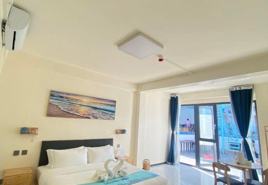 LuckyTito Divers 리조트 전경