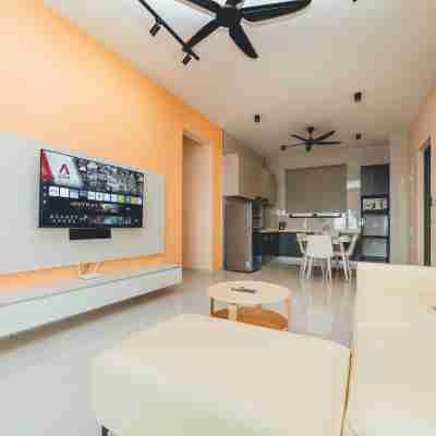 Danga Bay Pastel Hideout 3BR 7 pax Balcony View Rooms
