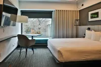 Hotel Bonaventure Montreal Hotels near Institut de pastorale des Dominicains