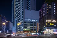 Houcang Ningjing Hotel (IFS Guojin Center, Wuyi Square) Hotels near Wuyi Square