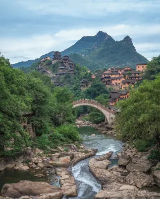 雲上·未聞山｜VILLAリゾート美宿（望仙谷観光地） のホテル