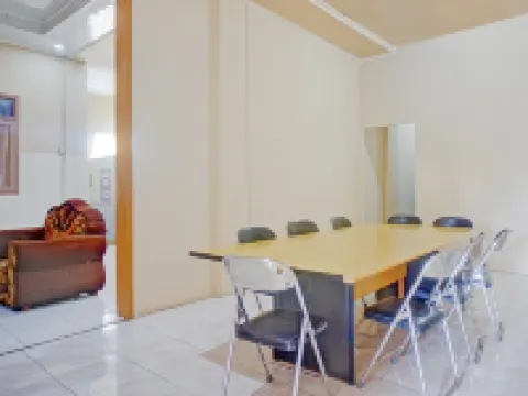 Collection O Darussalam Near Universitas Syiah Kuala Formerly Meurah Mulia Hotels in Banda Aceh