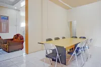 Collection O Darussalam Near Universitas Syiah Kuala Formerly Meurah Mulia Hotels in Kuta Alam