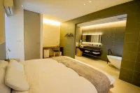 yoichi-nap Hotels in Akaigawa