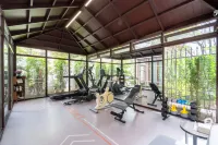 Yating Hotel (Rizhao Station RT Mart Branch) - Kuntosalit