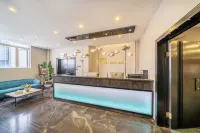 WuYue Yuexin Hotel (Shangrao Pedestrian Street Jinlonggang Road) Hotels near Shangrao Normal College for Children