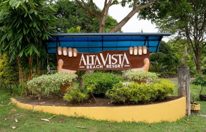 AltaVista Beach Resort Samal powered by Cocotel