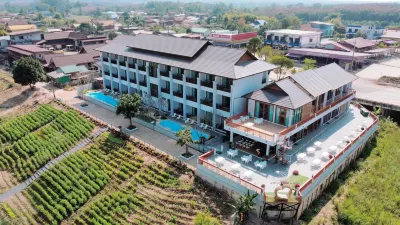 Sand & River Hotel Hotels near Wat Lam Pupan