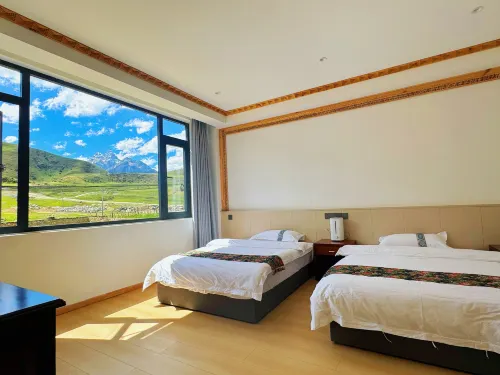 Genie Xiangyang Mountain House
