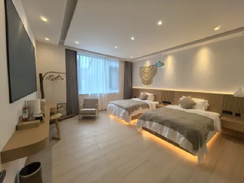 Songzhou Gucheng Jingyu Nanxiang Homestay Hotels near Songpan Ancient City