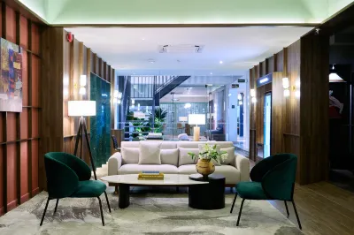 Express by M Village 46 Thảo Điền Các khách sạn gần Trung Tâm Thương Mại Thủ Đức