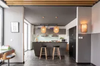 Wenshan Courtyard · Xuexiao Zhongshan Homestay (Dalian Railway Station Labor Park Subway Station)