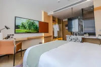 Nalati Lisi Platinum Hotel