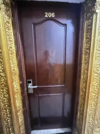 Le Hotel Hotel Phnom Penh Отели рядом с достопримечательностью «Hong Kong Land»