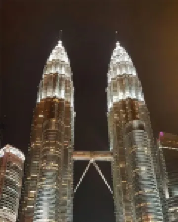 Premium Collins Boulevard Near Airport