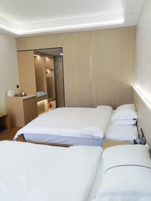 Dang Xiao Jiao Wu Hotel Hotels in Fuchuan Yao Autonomous County