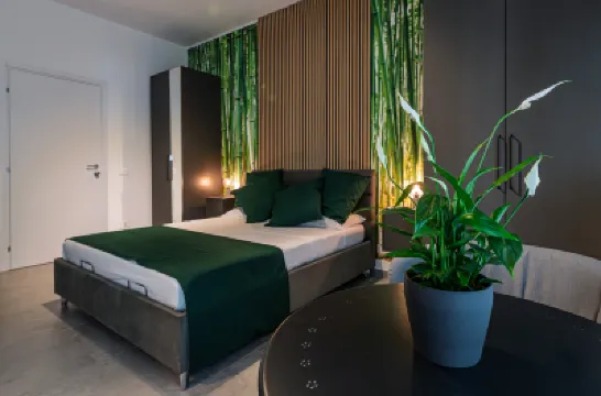 Luxury Jacuzzi Suites Rome - You Rhome Hotels in Garbatella