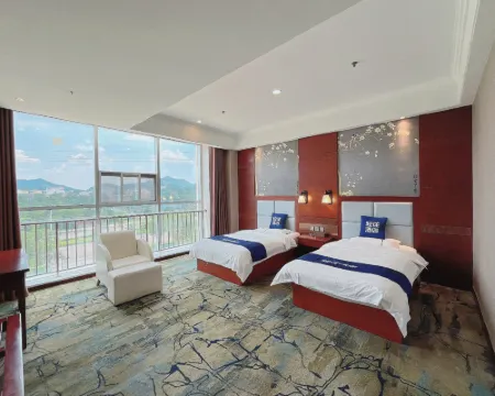 Dongjia Hotel Hotels in Yiyuan