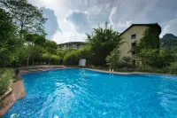 GuangYueShang Collection Laomumian Hotel (Detian Waterfall) - Pools
