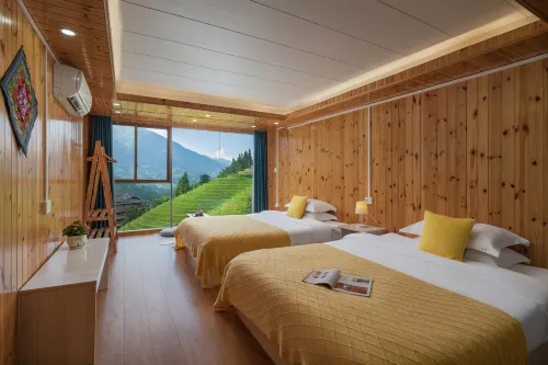 Yuelai Courtyard Hotel (Longsheng Longji Terrace Observation Deck) - 3-Star